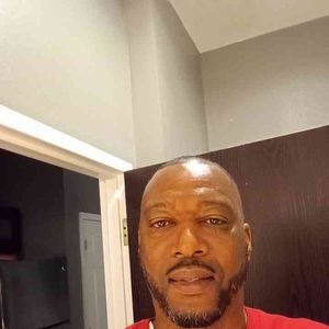 Meet your Posher, Larry